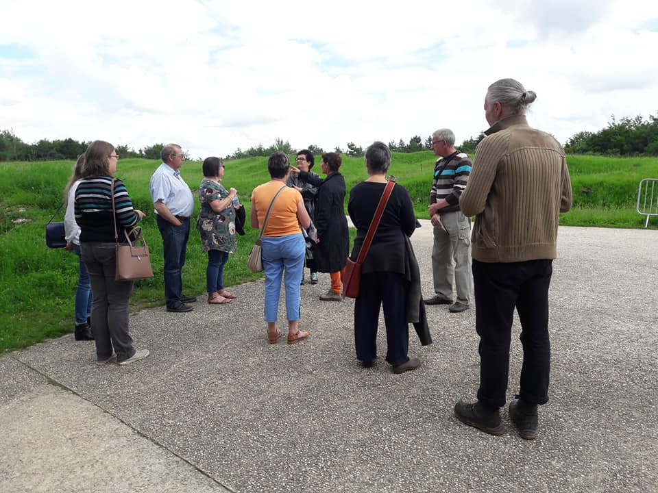 35268133_2029638860629783_3836574842476298240_n